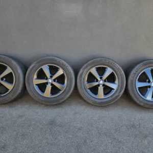 16inch Ford Focus & Mondeo Alloys with good 205/60/16 Kumho Tyres
