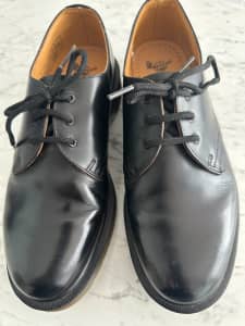 Dr Martens School Shoes - UK size 7 AUS size 9 Suit Boy or Girl