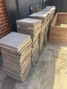 Second hand pavers 400 x400x40mm