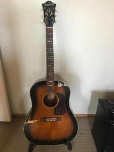 Blueridge AG-60 Acoustic Guitar with Martin Piezo pickup