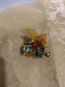 Christmas tree decorations - bell and bow