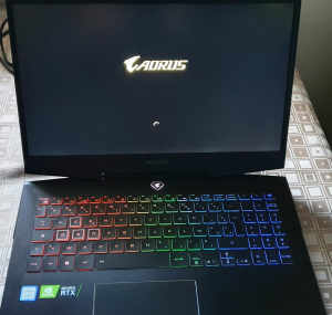 Gaming Laptop AORUS 15-X9 i7 RTX 2070