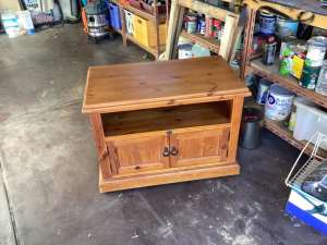 Tv stand made from recycled pine