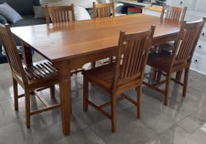 Solid Wood 6 Seater Dining Table