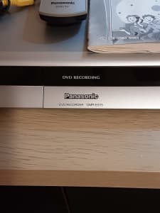 Panasonic DMR-ES15 DVD Recorder/Player