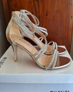 Wildfire Silver High Heel Shoes Size 10