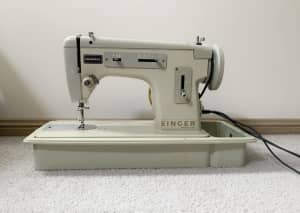 Vintage Singer Graduate Sewing Machine