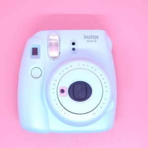 Fuji Instax Mini 9 (Ice Blue) instant film Camera.
6 Month Warranty 