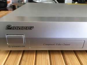 Pioneer multi region DVD player