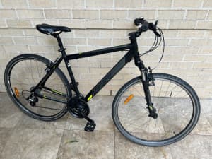 20 inch, 21-speed Merida Crossway Aluminum Bike