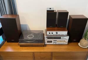 Vintage music system-Turntable, Amp, Tuner, Tape deck and Speakers x4