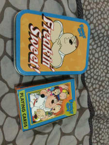 Family guy playing cards complete
