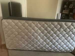 Like new single bed mattress only 12 months old