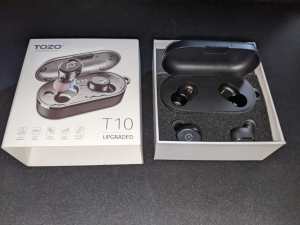 Tozo T10 Bluetooth earbuds