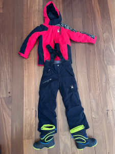 Spyder Boys ski outfit, suit ages 9 to 12