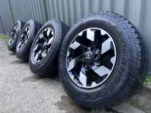 Mitsubishi triton wheels 245/70 r17