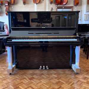 Yamaha U3H Refurbished Upright Piano (SN1828295)