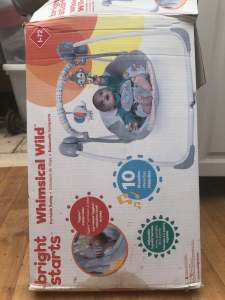 Baby portable musical swing