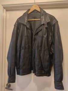 Mens soft leather jacket, size L, fits XL