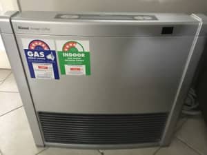 LPG Rinnai Avenger 25Plus gas heater electric boost good condition
