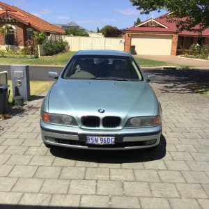 Classic 1998 BMW 528i