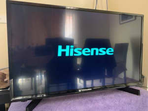 Hisense LED Smart TV 32 inch