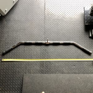 Body Iron Commercial Lat Pull Down Bar Cable Attachment