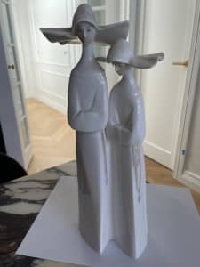 Figurines - Lladro nuns - ah, the serenity!