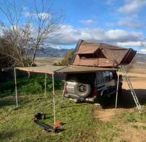 OCAM Rooftop Tent, Hardshell, King Size 2.1m and Fox Wing 270 Awning