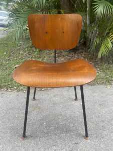 Early Charles & Ray Eames Herman Miller DCM Chair