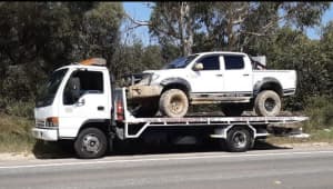 TOWING SERVICES 24HRS