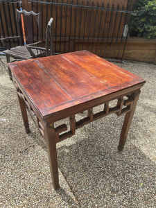 Wanted: Antique Chinese table