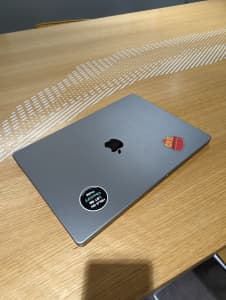 Apple MacBook Pro 16 M1 Pro