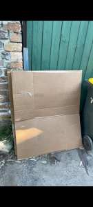 Free moving boxes (assorted) 