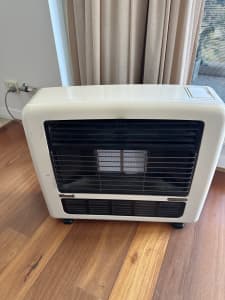 Rinnai Gas Heaters Titan MkII Good Condition