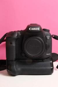 Canon EOS 7D Mark II (2) 20.2 MP Professional DSLR Camera 7k Shots EXC