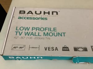 TV wall mount - fixed BNIB