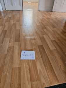 Vinyl floor covering 