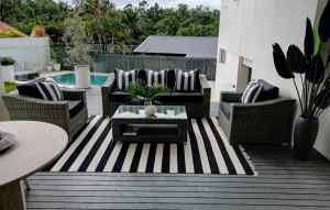 Coastal Hamptons Large Outdoor Wicker Lounge Setting - as NEW!!