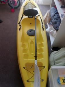 Kayak Sea Flo with paddle
