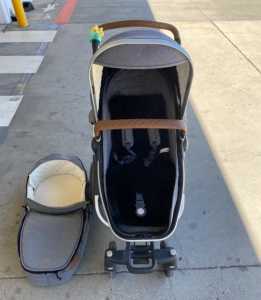 Joolz geo pram with cot and ride on board \- baby capsule