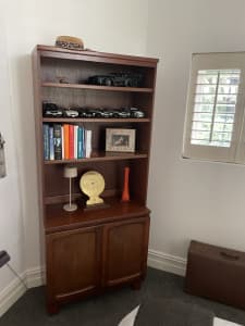 Mid Century Hutch Cabinet (Parker or Similar)