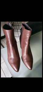 Ladys ankle boots from WITTNERS
