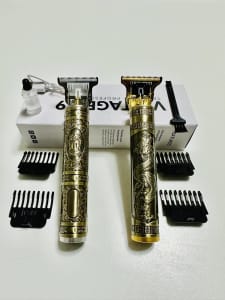 Hair trimmer with 4 limiting comb…