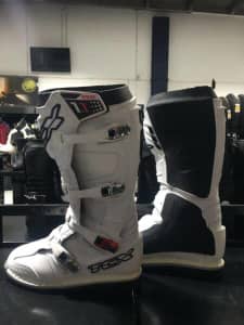 New adult white TCX pro 1.1 mx boots size 9