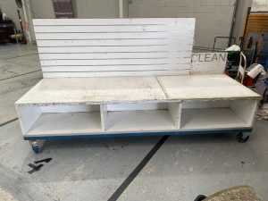 Heavy Duty Movable Work Bench