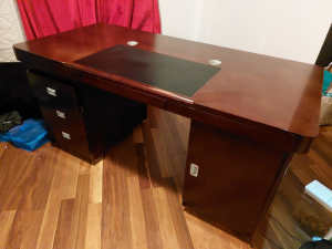 Executive Large Desk