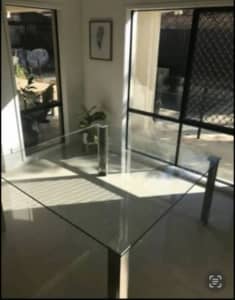 Quality Glass dining table - Nick Scarli