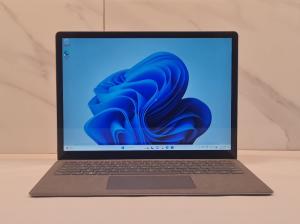 Microsoft Surface laptop 3 Core i7 10th GEN