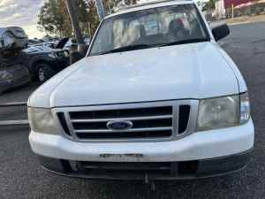 Wrecking 2002 Ford Courier Ute